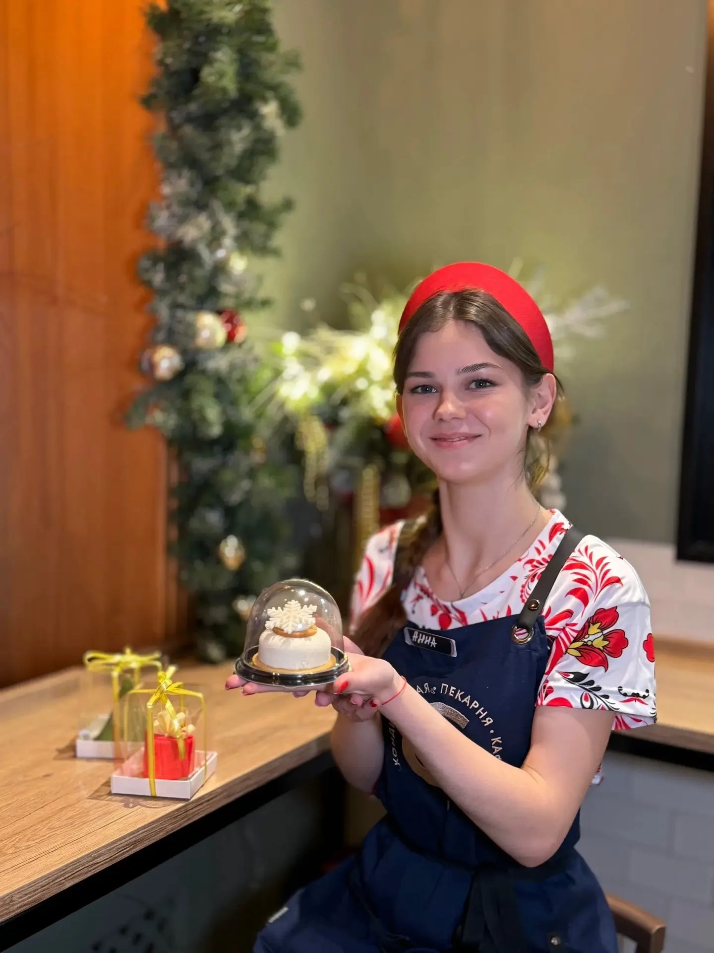Заказать пирожные на праздник